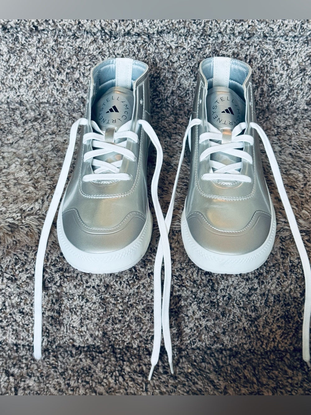 Stella McCartney Kids Metallic Silver Lace-Up Sneakers. Unique, LIMITED EDITION!